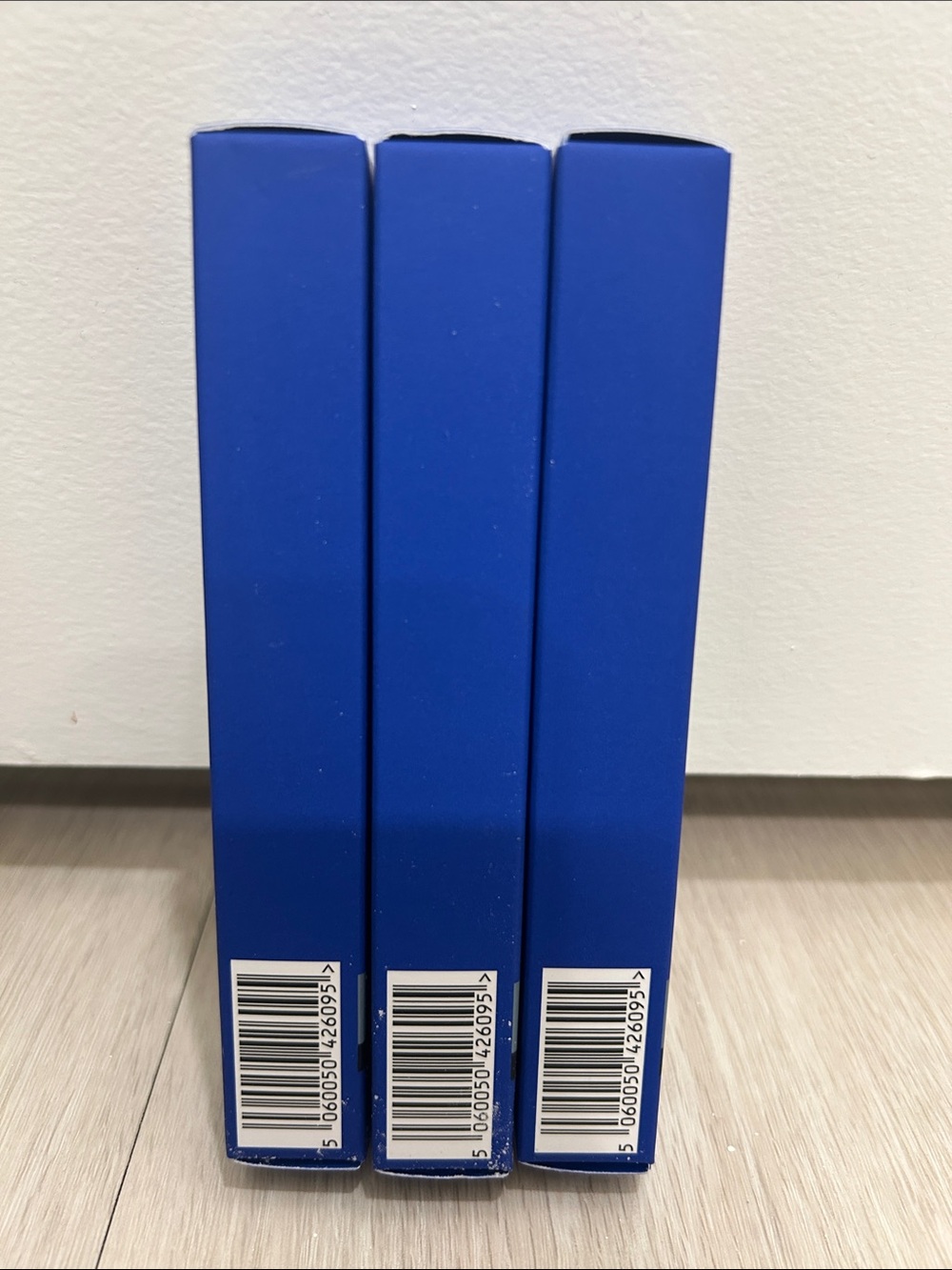 Eyeko (NWT) Beach Waterproof Mascara—Set of 9 - Picture 4 of 8